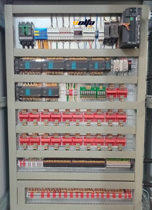 تابلو کنترل PLC و تجهیزات اتوماسیون صنعتی
